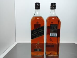 Johnnie Walker Black Label - 12 ans d'âge - 70 cl - Vente à l'Export