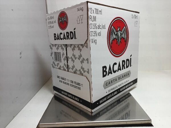 Bacardi carta blanca 70 cl 2 Bacardi Rhum Blanc Premium - Carte Blanche - 70 cl - Vente à l'Export
