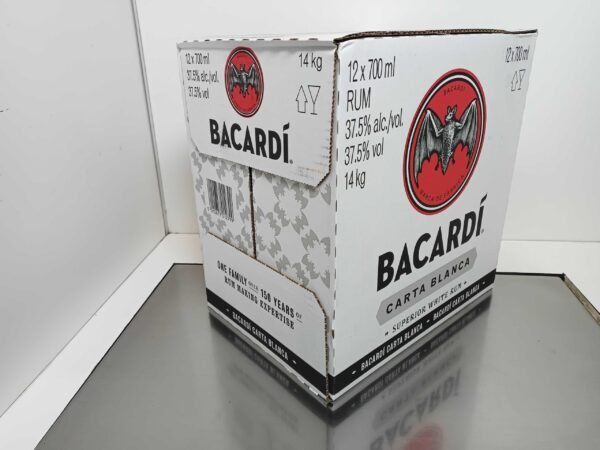 Bacardi carta blanca 70 cl 4 Bacardi Rhum Blanc Premium - Carte Blanche - 70 cl - Vente à l'Export