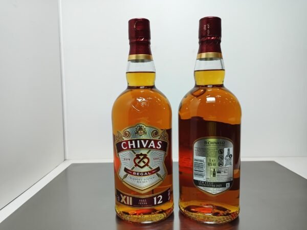 CHIVAS REGAL 1LITRE 12 ANS 1 Chivas Regal - 12 ans d'âge - Scotch Whisky Blended - 100 cl - Vente à l'Export