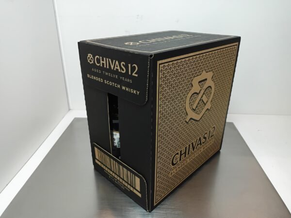 CHIVAS REGAL 1LITRE 12 ANS 2 Chivas Regal - 12 ans d'âge - Scotch Whisky Blended - 100 cl - Vente à l'Export