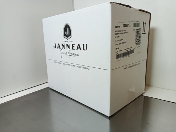 JEANNEAU ARMAGNAC VSOP 70CL 2 Janneau Armagnac VSOP- 70 cl - 40° - Vente à l'Export