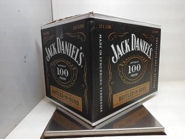Jack Daniels, BOTTLE IN BOND 1LITRE 3 Jack Daniels Bottled in Bond Whisky - 50° - 100 cl - Vente à l'Export