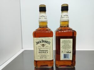 Jack Daniels WHISKY AU MIEL TENESSEE 100 CL Jack Daniels Whisky au Miel Tennessee - 100 cl - Vente à l'Export