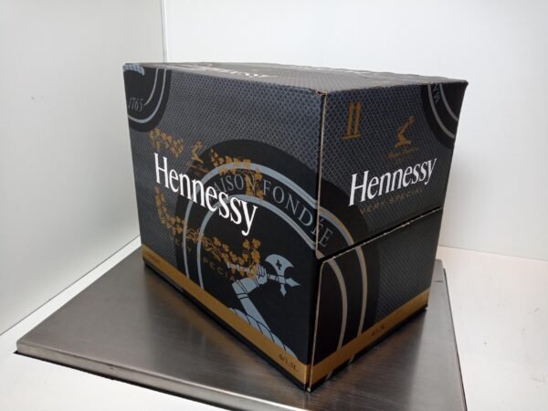 Magnum de Cognac Hennessy 150 cl, vente en export 1 Hennessy VS Cognac - Cognac Premium - Magnum de 150cl