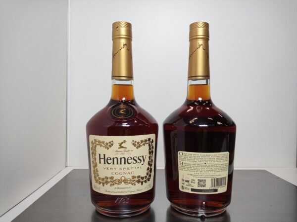 Magnum de Cognac Hennessy 150 cl, vente en export, Hennessy VS Cognac - Cognac Premium - Magnum de 150cl