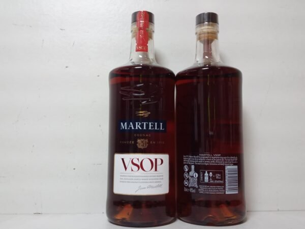 Martell Cognac VSOP 70cl Martell VSOP Cognac - Dispo 70 et 1 Litre à 40° - Spiritueux de Prestige de Cognac