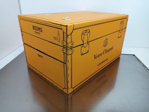 VEUVE CLIQUOT 1 Veuve Clicquot Brut - 75 cl - Vente à l'Export