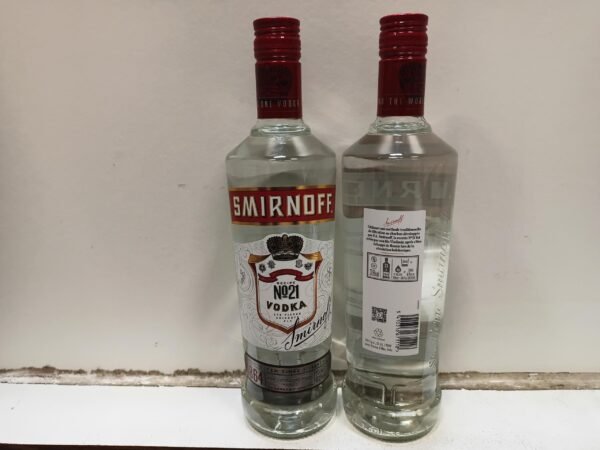 Smirnoff Red Vodka 70CL Smirnoff Red Vodka - 70 cl - 37,5° - Vente à l'Export
